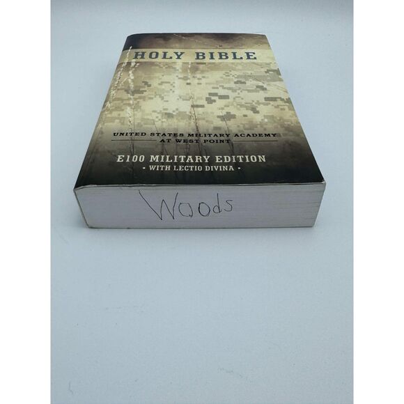 Holy Bible E100 Military Edition New American Version W/ Lectio Divina paperback - Picture 6 of 7